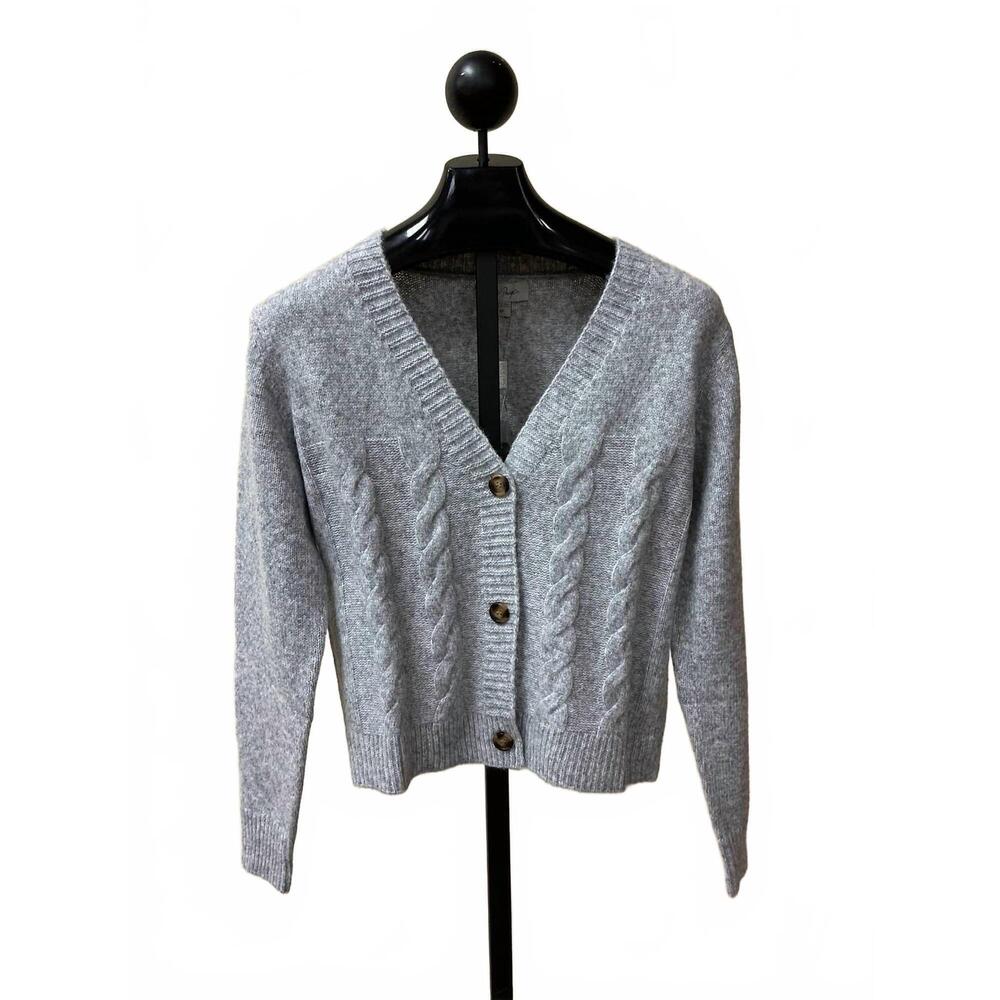 NEW GIFTCRAFT women's v-neck cardigan in grey